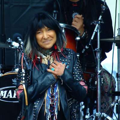 Buffy Saint-Marie, Two Oscar Shoo-Ins, RomCom with Past Masters of the Genre et plus.