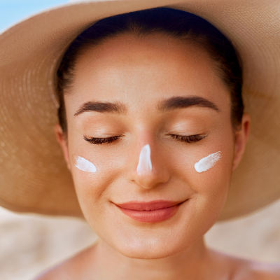 Tips to Practice “Safe Sun” When UV Rays are at Their Highest